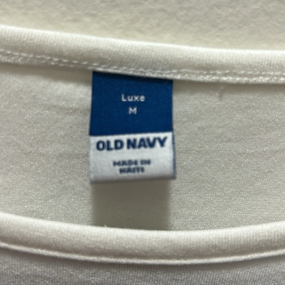 Basic White Tee - Picture 2 of 4